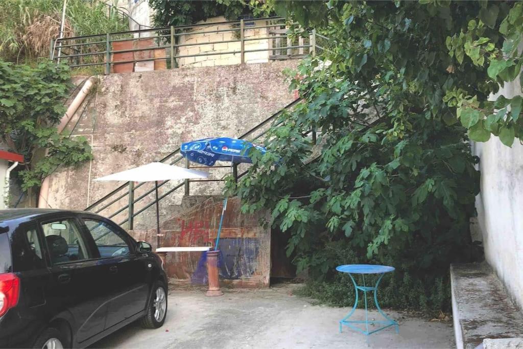 Stone Suite In The Center Of Corinth Exteriör bild